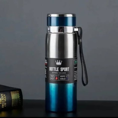 Blue 800ml stainless steel vacuum insulated thermal water bottle with leakproof lid and carrying strap for hot and cold drinks.